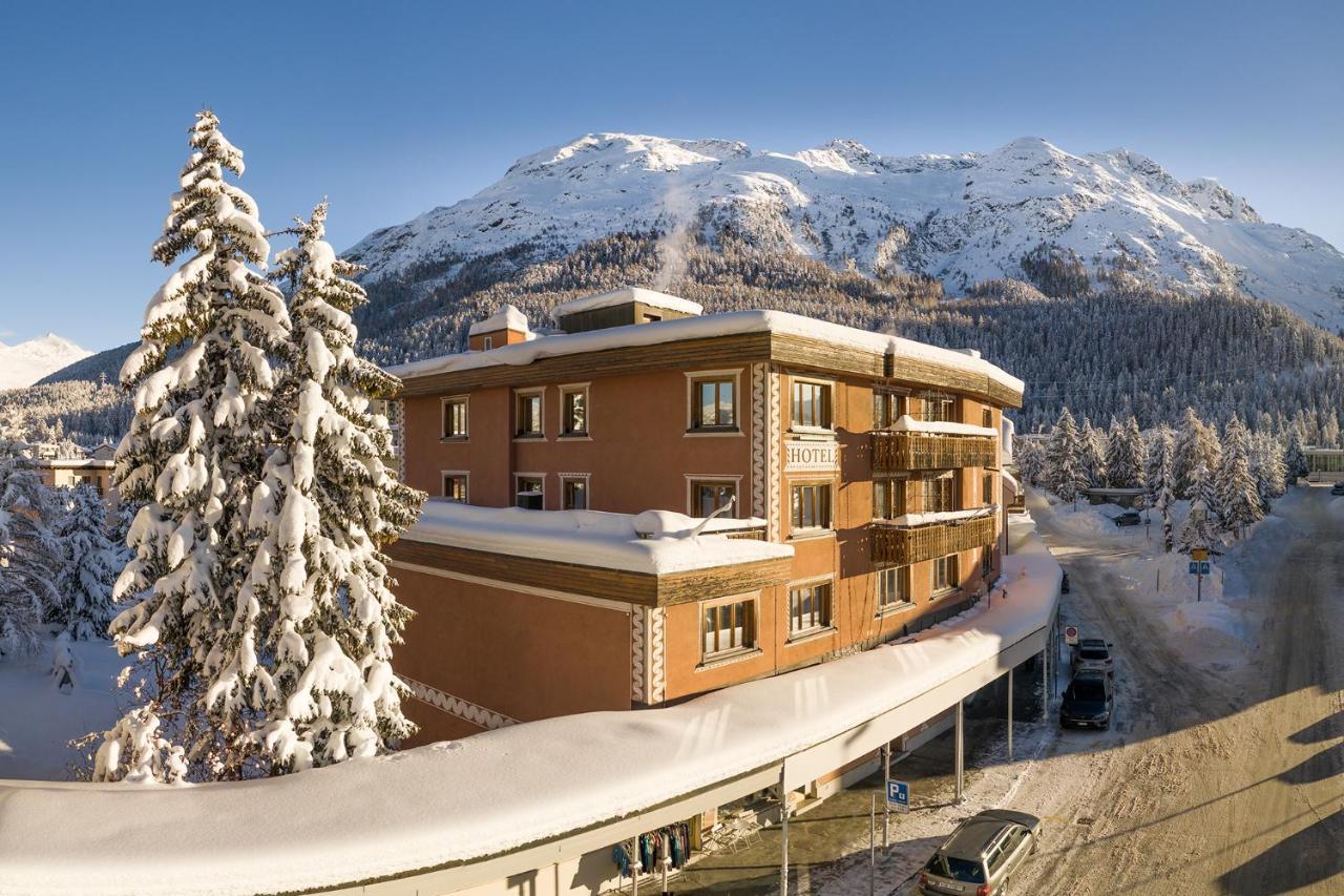 Hotel Corvatsch - Web Check-In Санкт-Моріц Екстер'єр фото