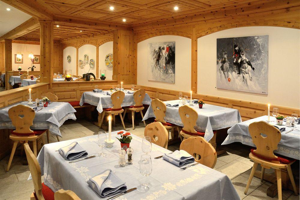 Hotel Corvatsch - Web Check-In Санкт-Моріц Екстер'єр фото