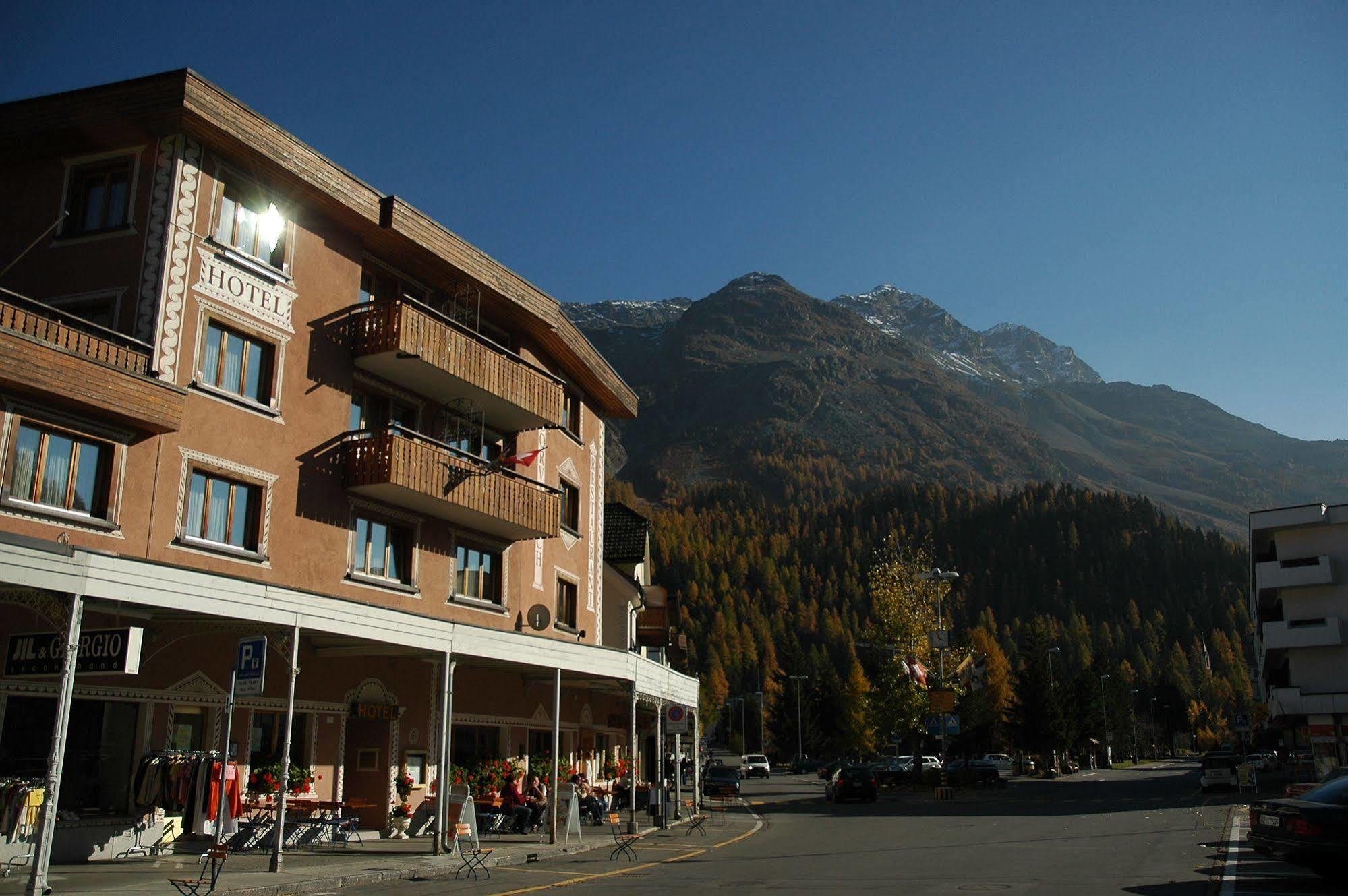 Hotel Corvatsch - Web Check-In Санкт-Моріц Екстер'єр фото